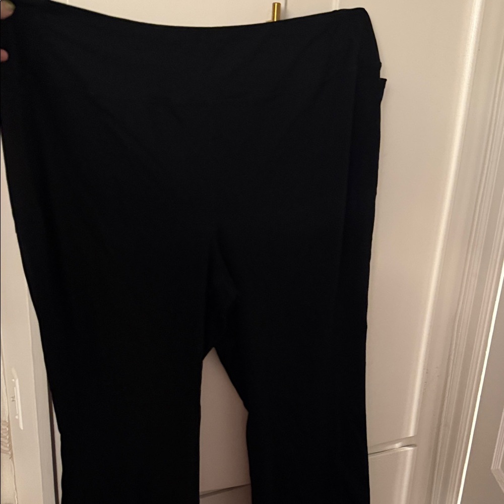 Torrid Women's size 4 Black flare active leggings